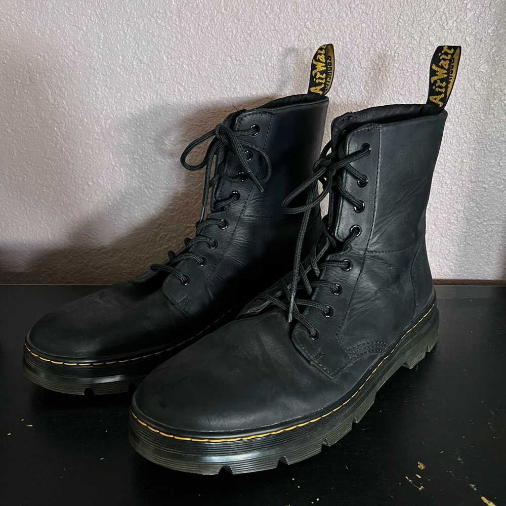 Men’s Dr Martins size 13 “COMBS LEATHER CASUAL BOOTS” black